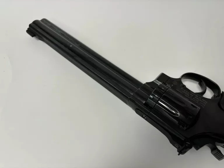 REWOLWER WIATRÓWKA SMITH & WESSON 586 8"