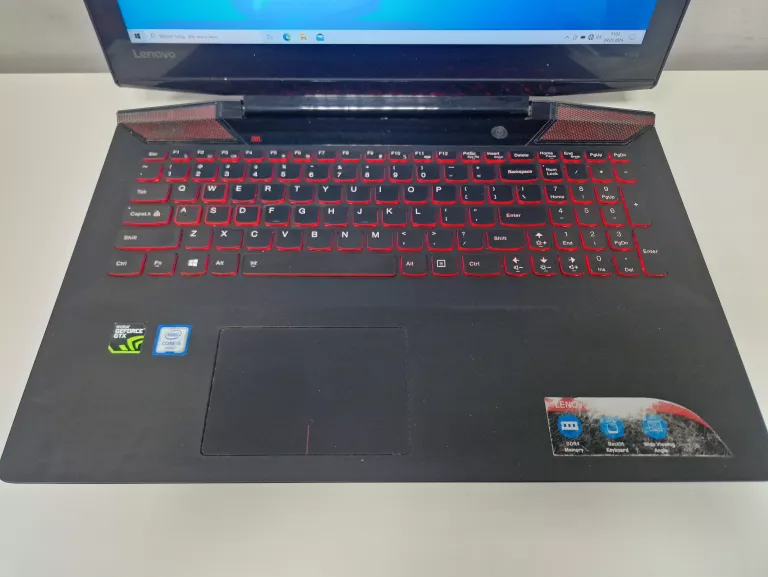 LENOVO IDEAPAD Y700-15ISK 32GB/512+1000GB I5-6300 WIN 10