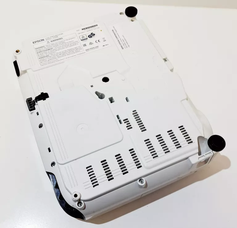 projektor-epson-h720b-rozdzielczosc-podstawowa-px-800-x-600