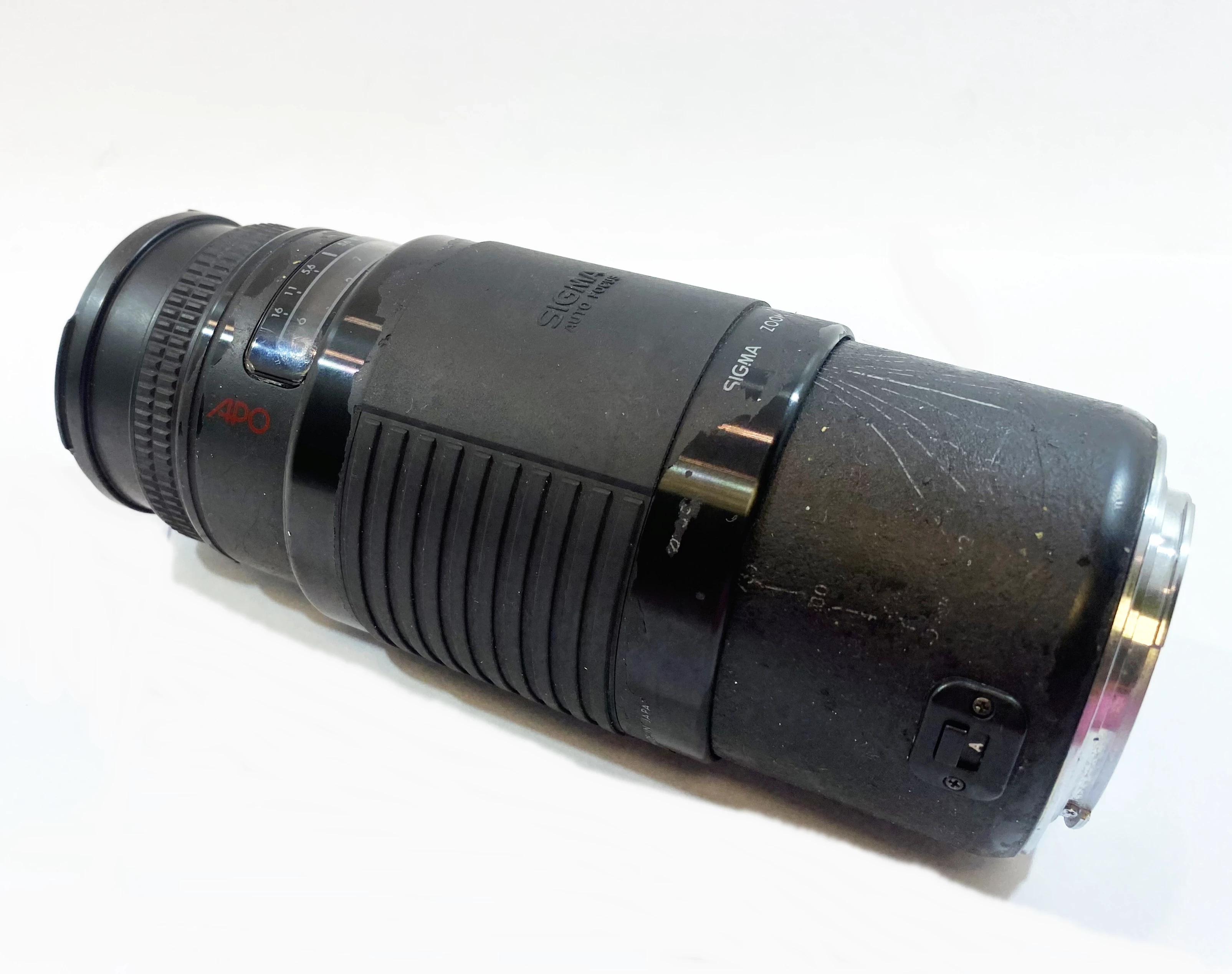 aparat-canon-eos-500-sigma-zoom-75-300mm-35-45-marka-canon