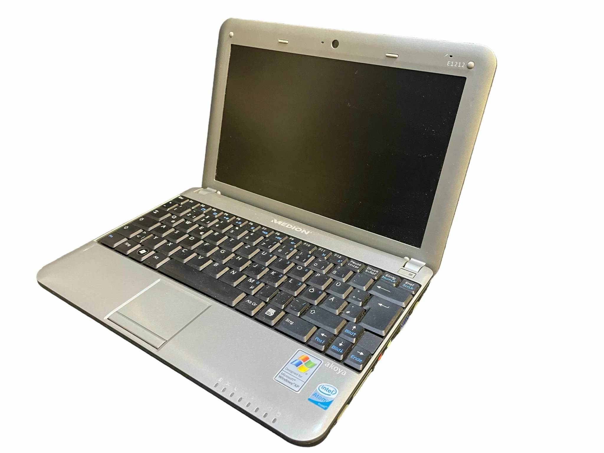 laptop-medion-akoya-e1212-ladowarka-opis-seria-procesora-inny-procesor