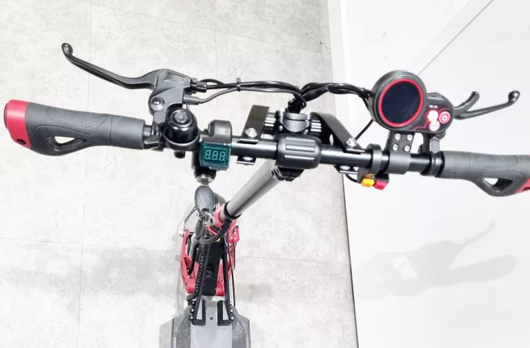 HULAJNOGA ELEKTRYCZNA MOTUS 10 PRO SPORT MAŁY PRZEBIEG !!!