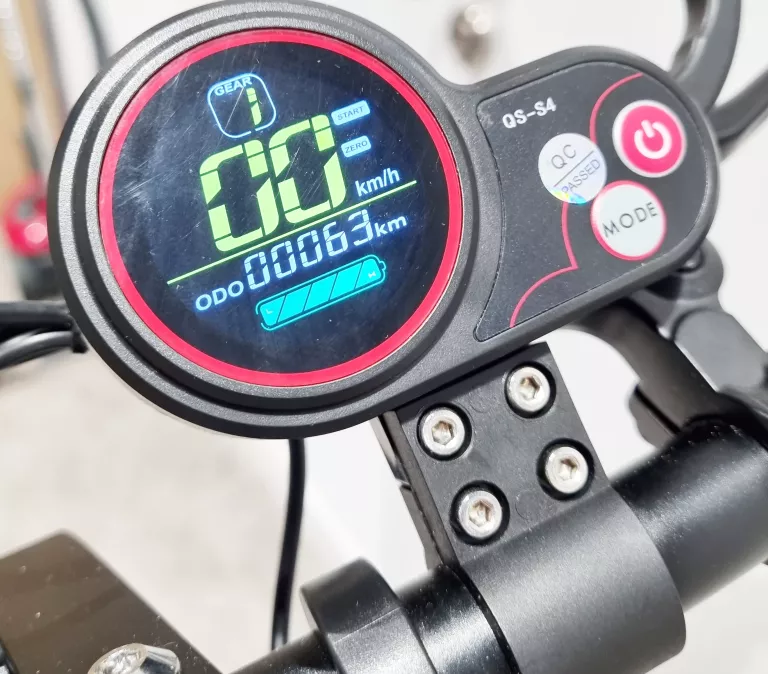 HULAJNOGA ELEKTRYCZNA MOTUS 10 PRO SPORT MAŁY PRZEBIEG !!!