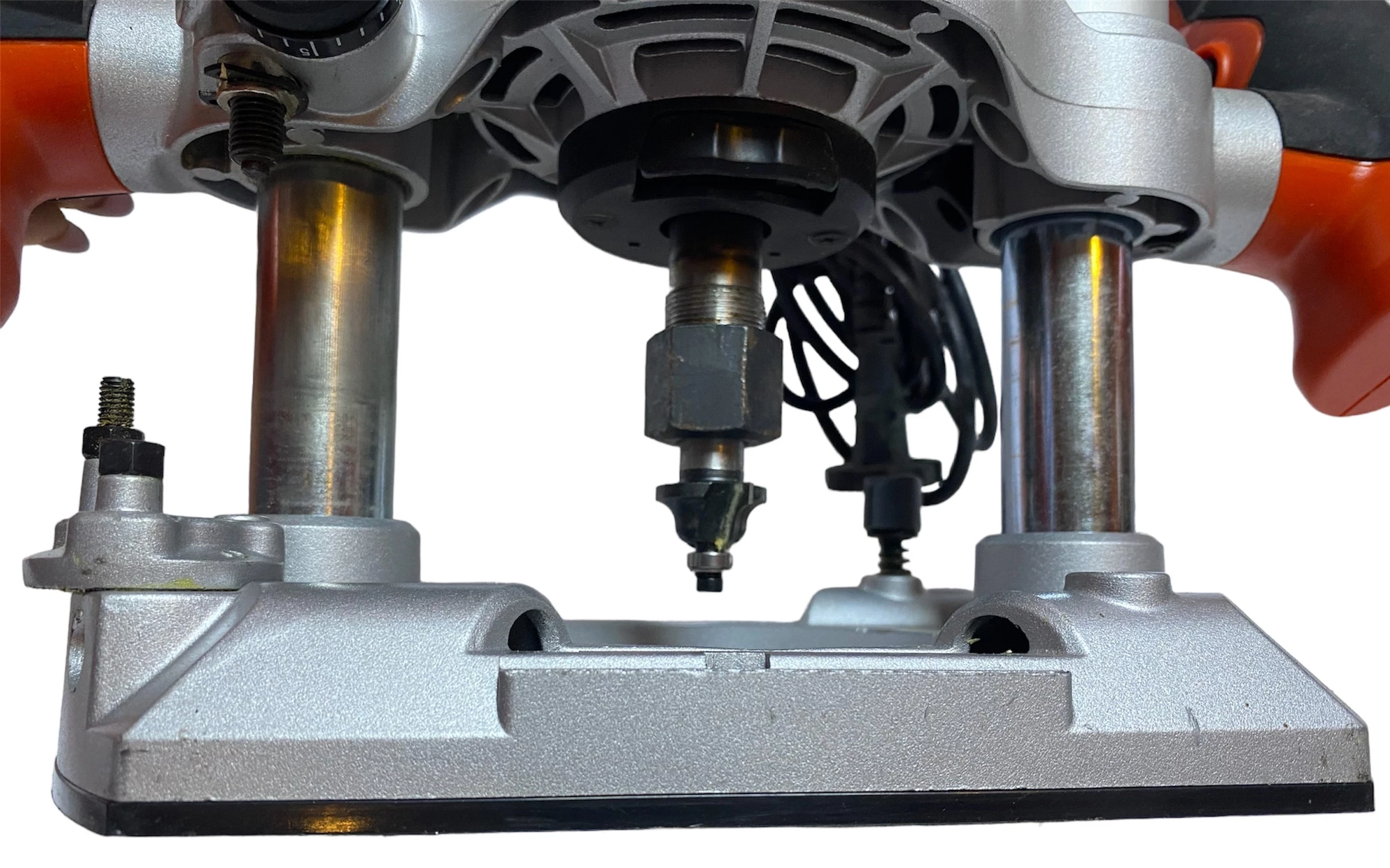 frezarka-gornowrzecionowa-black-decker-kw1600e-walizka-kod-producenta-kw1600e