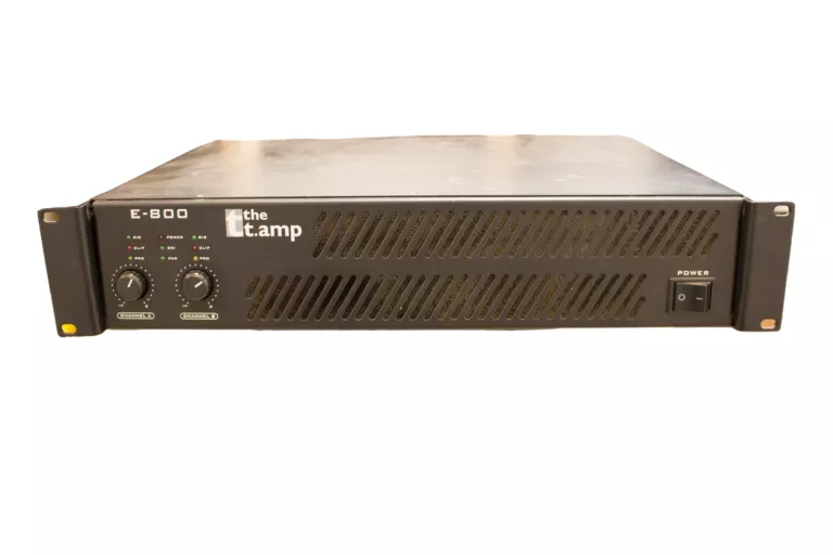 T.AMP E800 WZMACNIACZ MOCY 2X440W/4