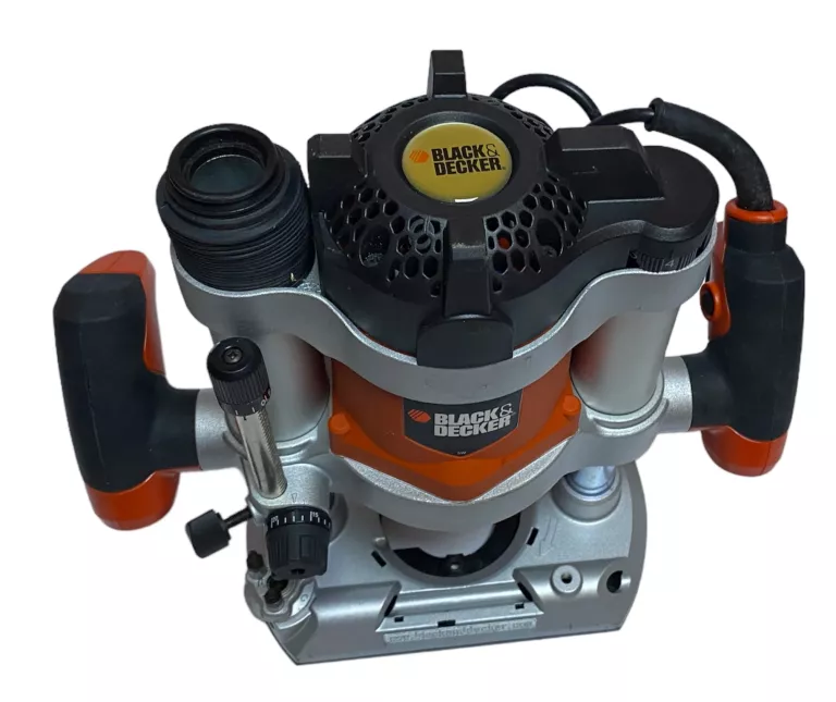 FREZARKA GÓRNOWRZECIONOWA BLACK DECKER KW1600E / WALIZKA
