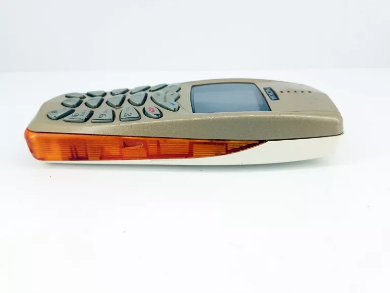 telefon-nokia-3510i-przekatna-ekranu-15
