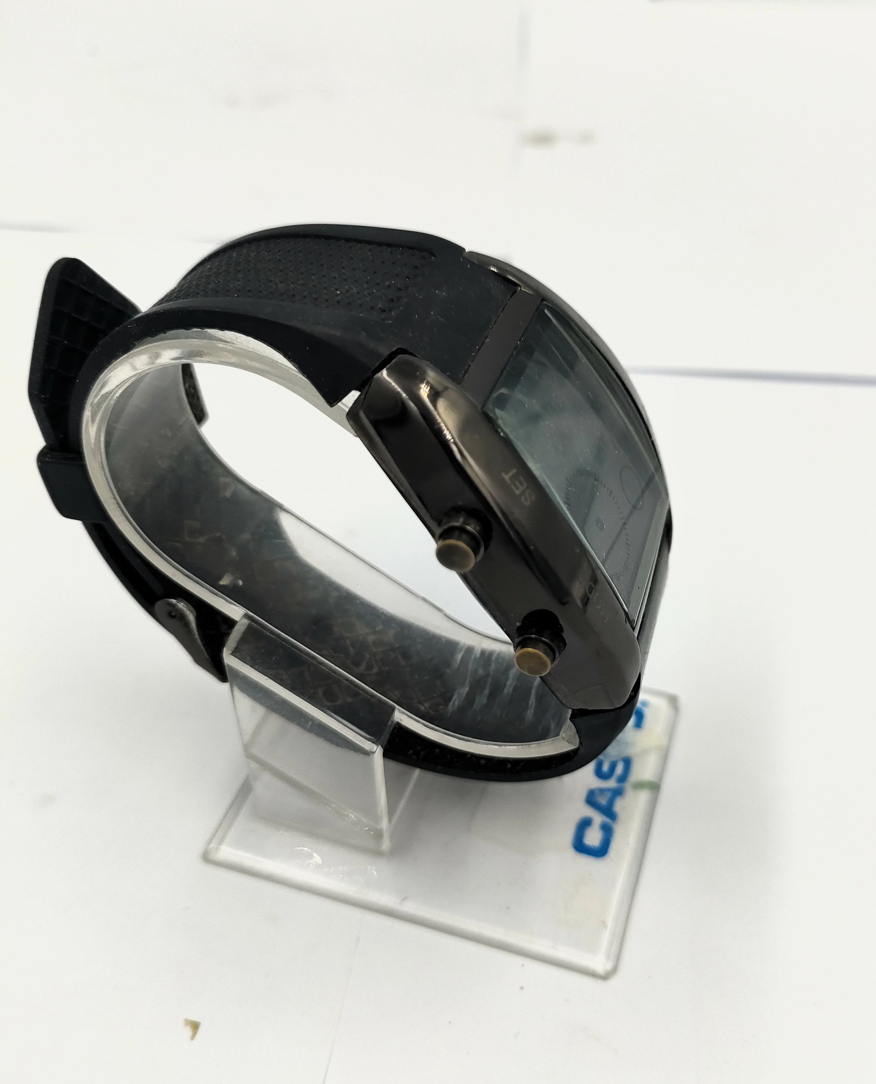 zegarek-nareczny-elektronik-nn-typ-nareczny