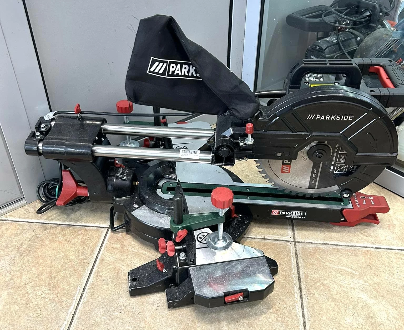 pila-ukosowa-parkside-mpkz-2000-a1-kolbe-1a-pila