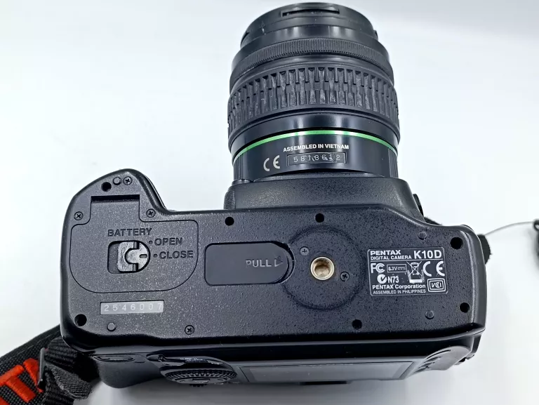 APARAT PENTAX K10D Z OBIEKTYWEM