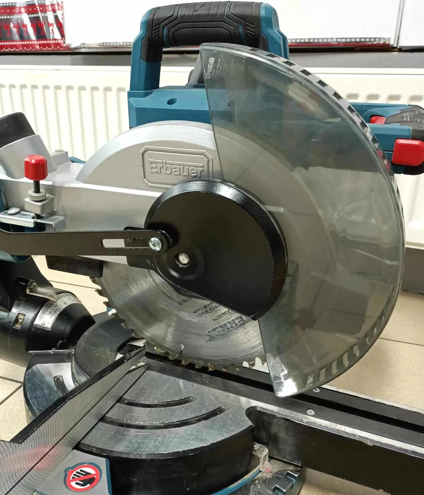 pila-ukosnica-erbauer-emis254s-1800w-pilsudskiego-1-belchatow