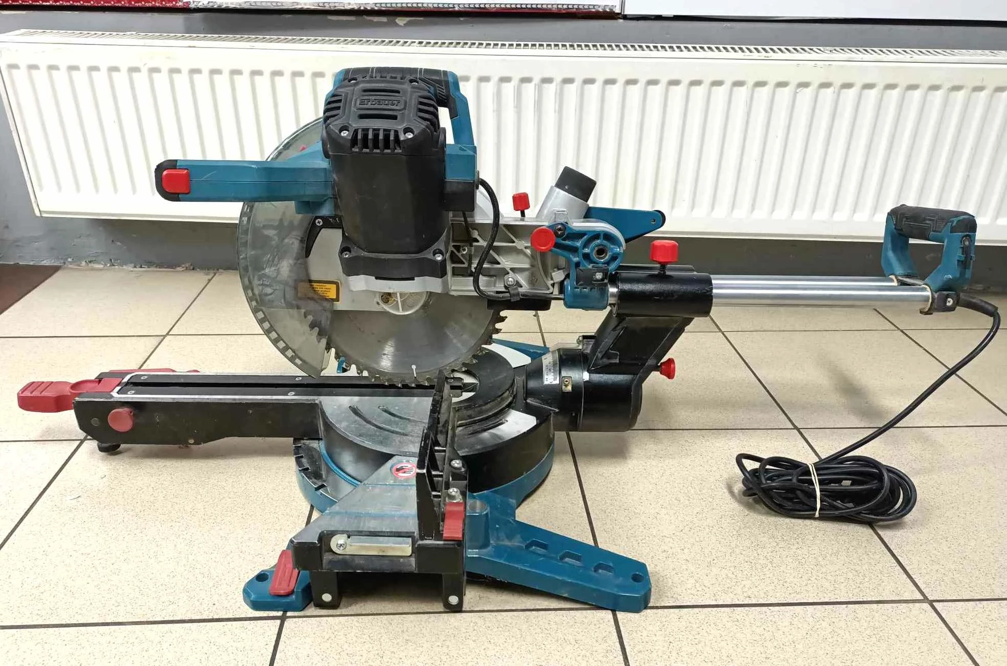 pila-ukosnica-erbauer-emis254s-1800w-kod-producenta-emis254s