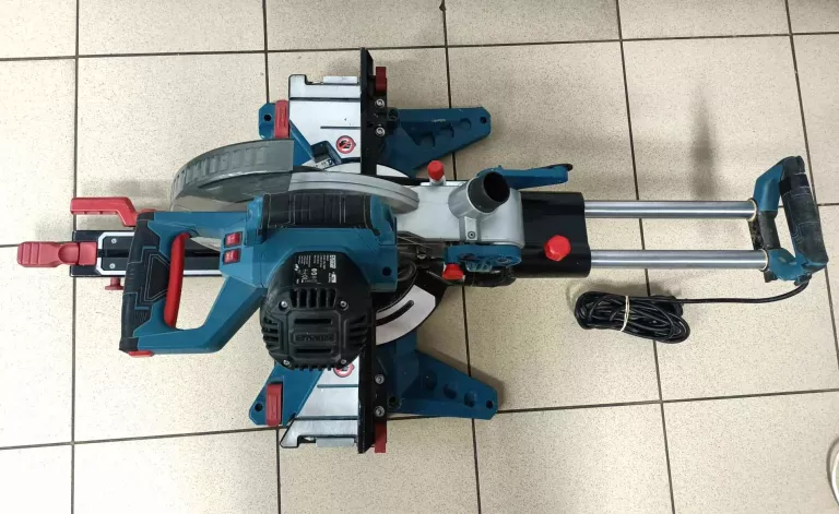 pila-ukosnica-erbauer-emis254s-1800w-product-id-7f44aab9-719b-4c61-96dd-aad767a7a34d