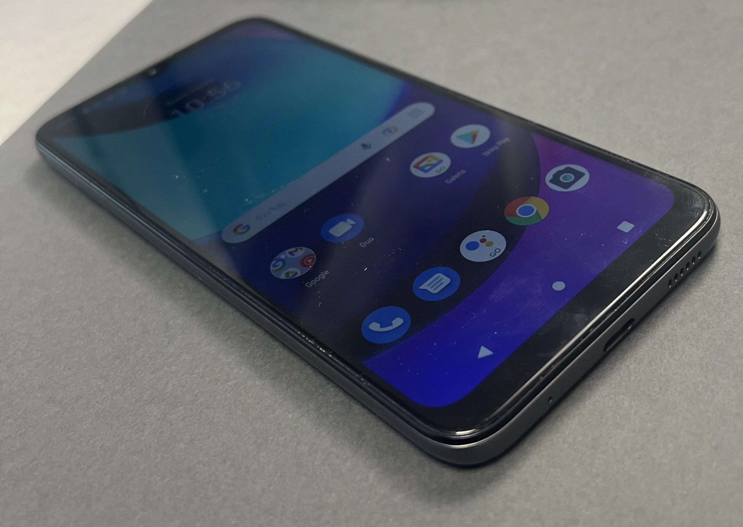 smartfon-motorola-moto-e20-2-gb-32-gb-kod-producenta-parx0007pl