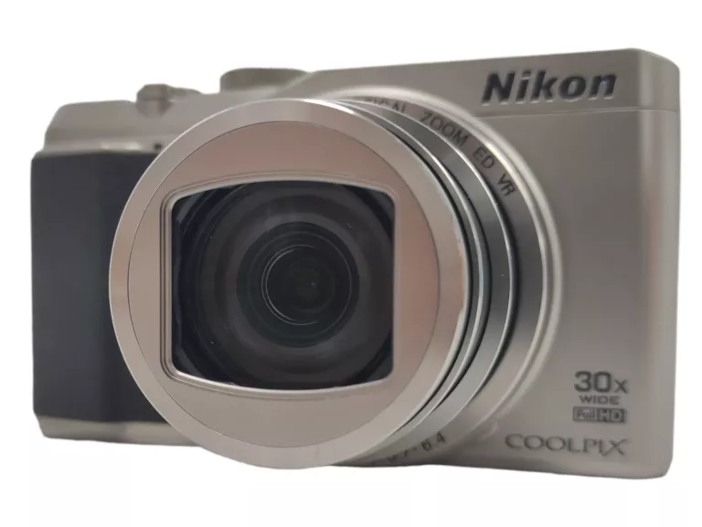 NIKON COOLPIX S9900 16 MPX 30X WIDE FULL HD 4.5-135MM 1:3.7-6.4