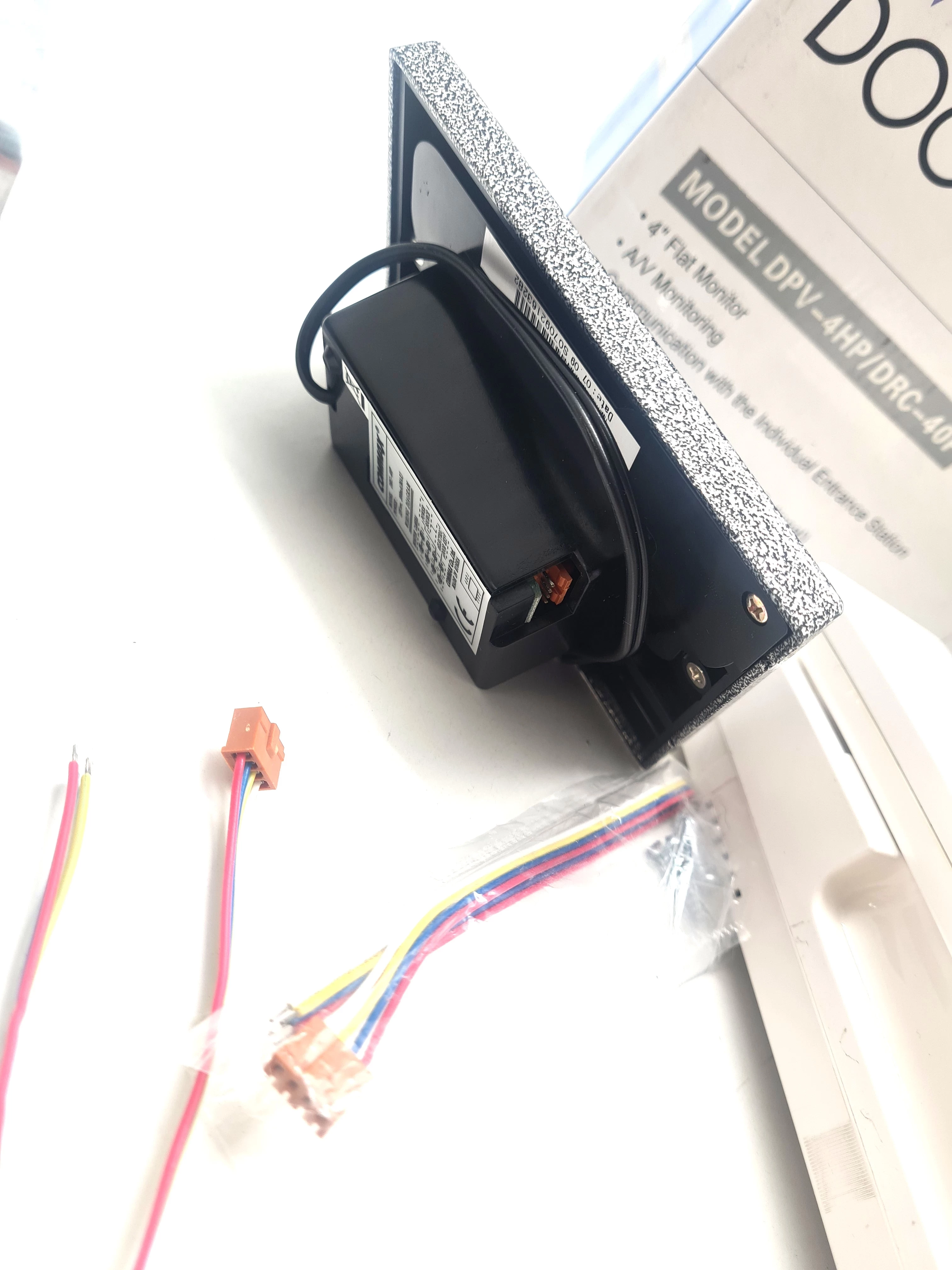 wideodomofon-commax-dpv-4hp2-rodzaj-domofonu-jednorodzinny