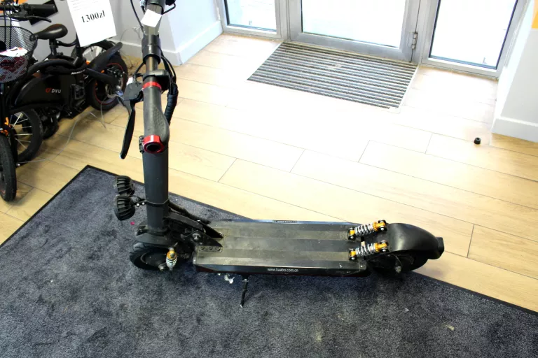 HULAJNOGA ELEGTRYCZNA KAABO SKYWALKER 10S+ŁADOWARKA