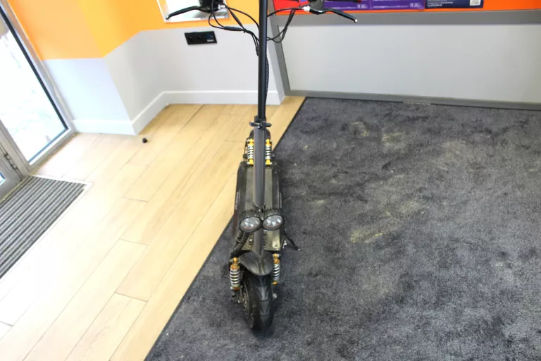 HULAJNOGA ELEGTRYCZNA KAABO SKYWALKER 10S+ŁADOWARKA
