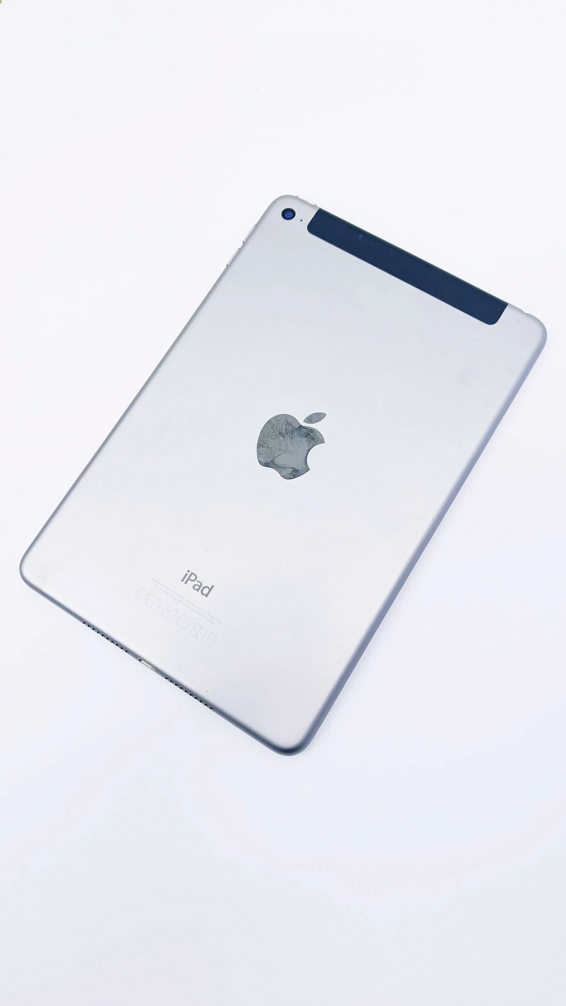 tablet-ipad-mini-4-a1550-mnwg2fd-32gb-ean-gtin-0190198174970