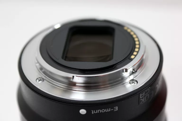 OBIEKTYW SONY E 16-55 MM F/2.8 G (SEL1655G)