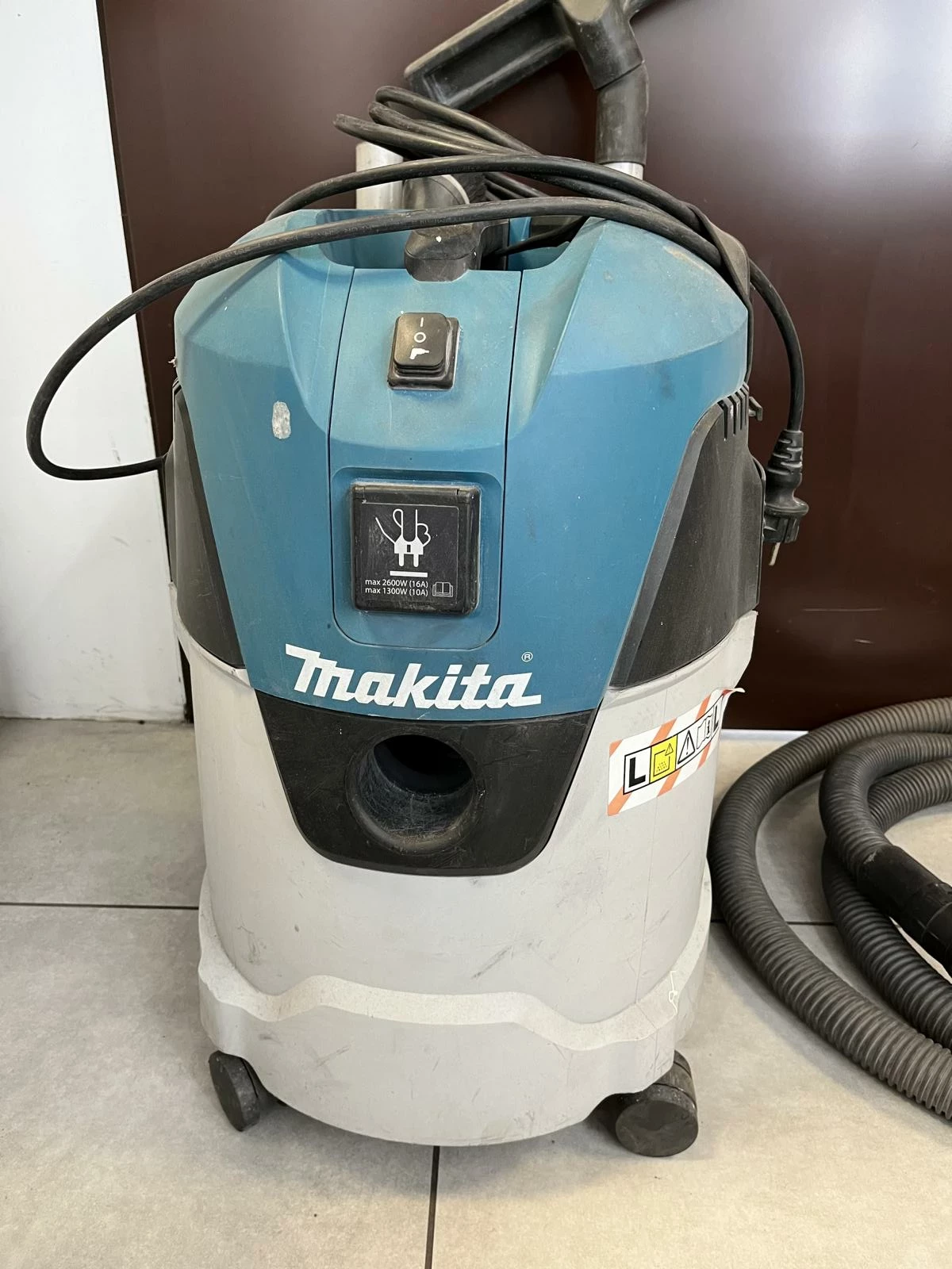 odkurzacz-przemyslowy-makita-vc2512l-2020r-1000w-srodmiejska-22a-jarocin