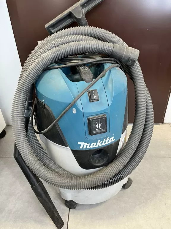 odkurzacz-przemyslowy-makita-vc2512l-2020r-1000w-ean-gtin-0088381684774