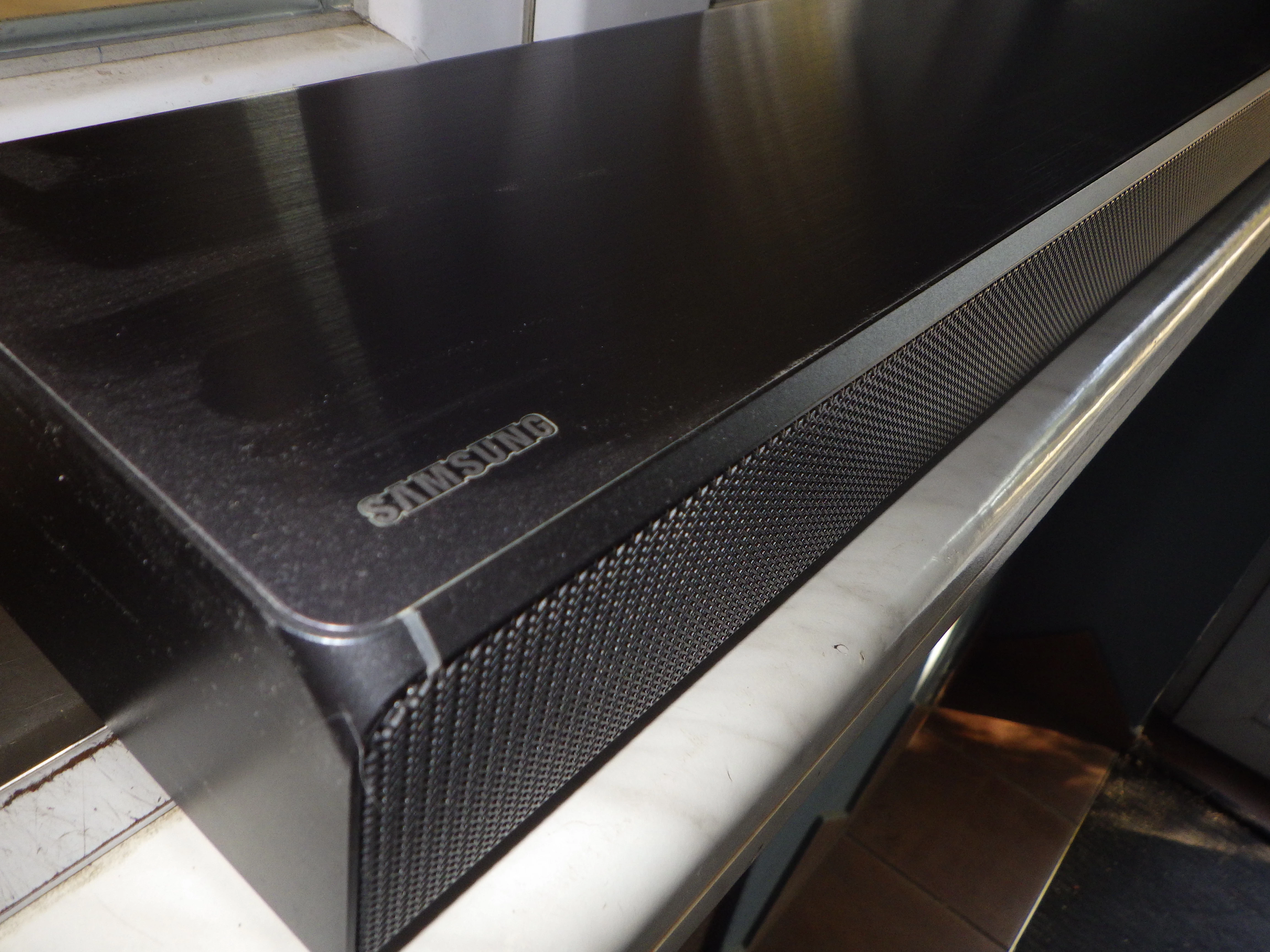 soundbar-samsung-hw-ms650-pilot-kolor-204789-221709