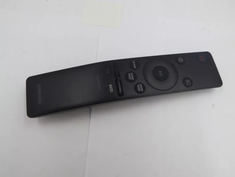 SOUNDBAR SAMSUNG HW-MS650 + PILOT