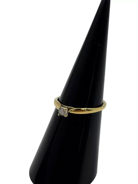 zareczynowy-zloty-pierscionek-z-brylantem-005ct-585124gr10-stan-11323-2