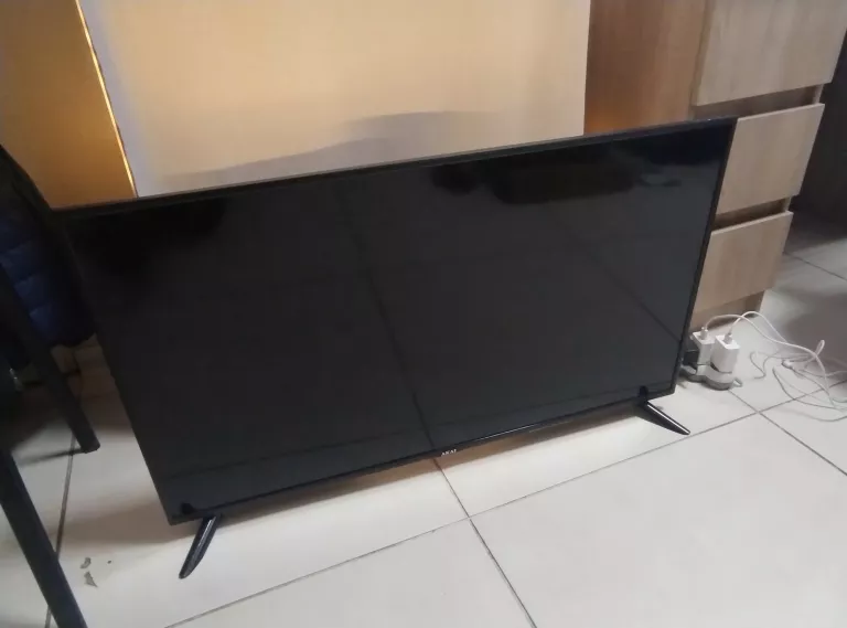 TELEWIZOR AKAI AKTV 410 TS FHD 40 CALI