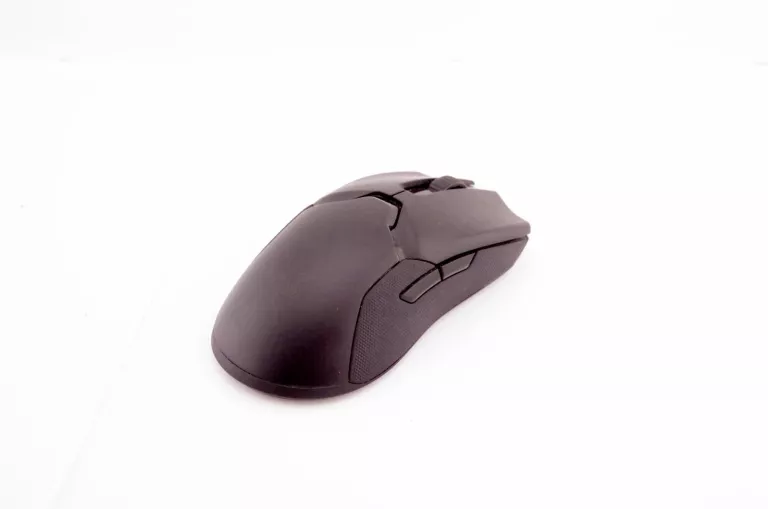 GENIALNA MYSZKA RAZER VIPER ULTIMATE & MOUSE DOCK SUPER STAN RC30-030501