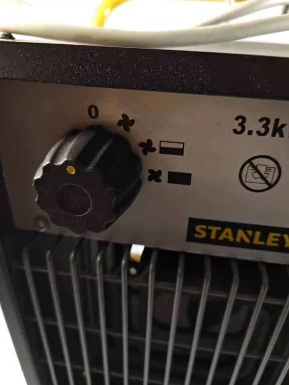 NAGRZEWNICA STANLEY ST-033-240-E