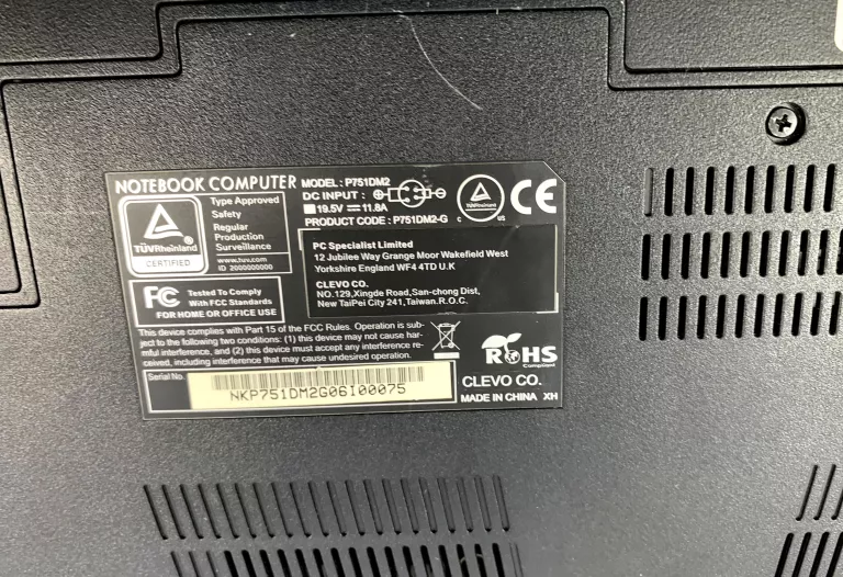 LAPTOP ROHS P751DM2