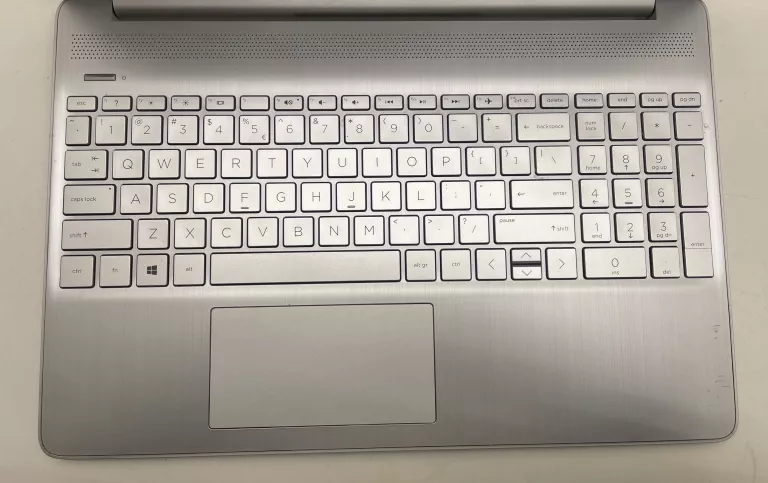 LAPTOP HP 15S-EQ0017NW 15,6" AMD RYZEN 5 8GB / 512GB