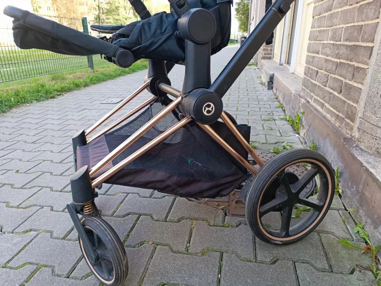 WÓZEK DZIECIĘCY ELEKTRYCZNY CYBEX E PRIAM 2.0