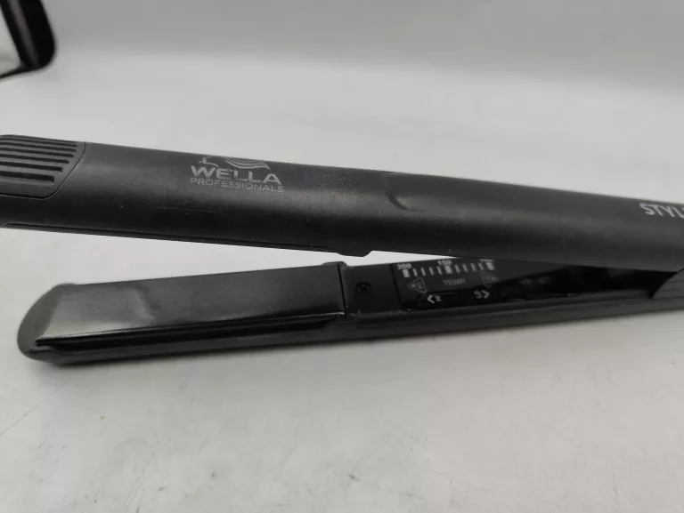 PROSTOWNICA WELLA PROFESSIONALS WS 20