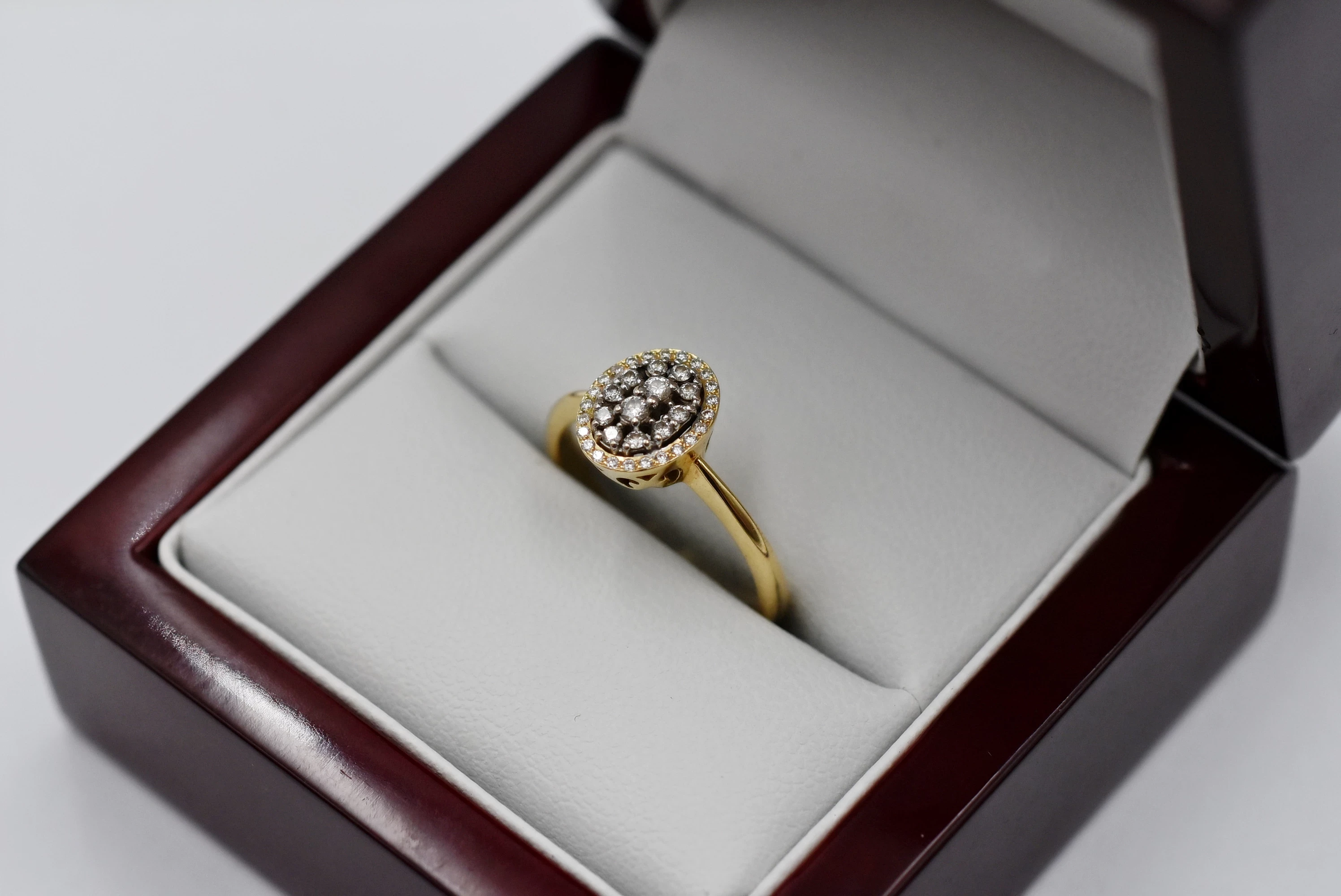 zloty-pierscionek-brylantami-585311gr15-marka-226434-315782