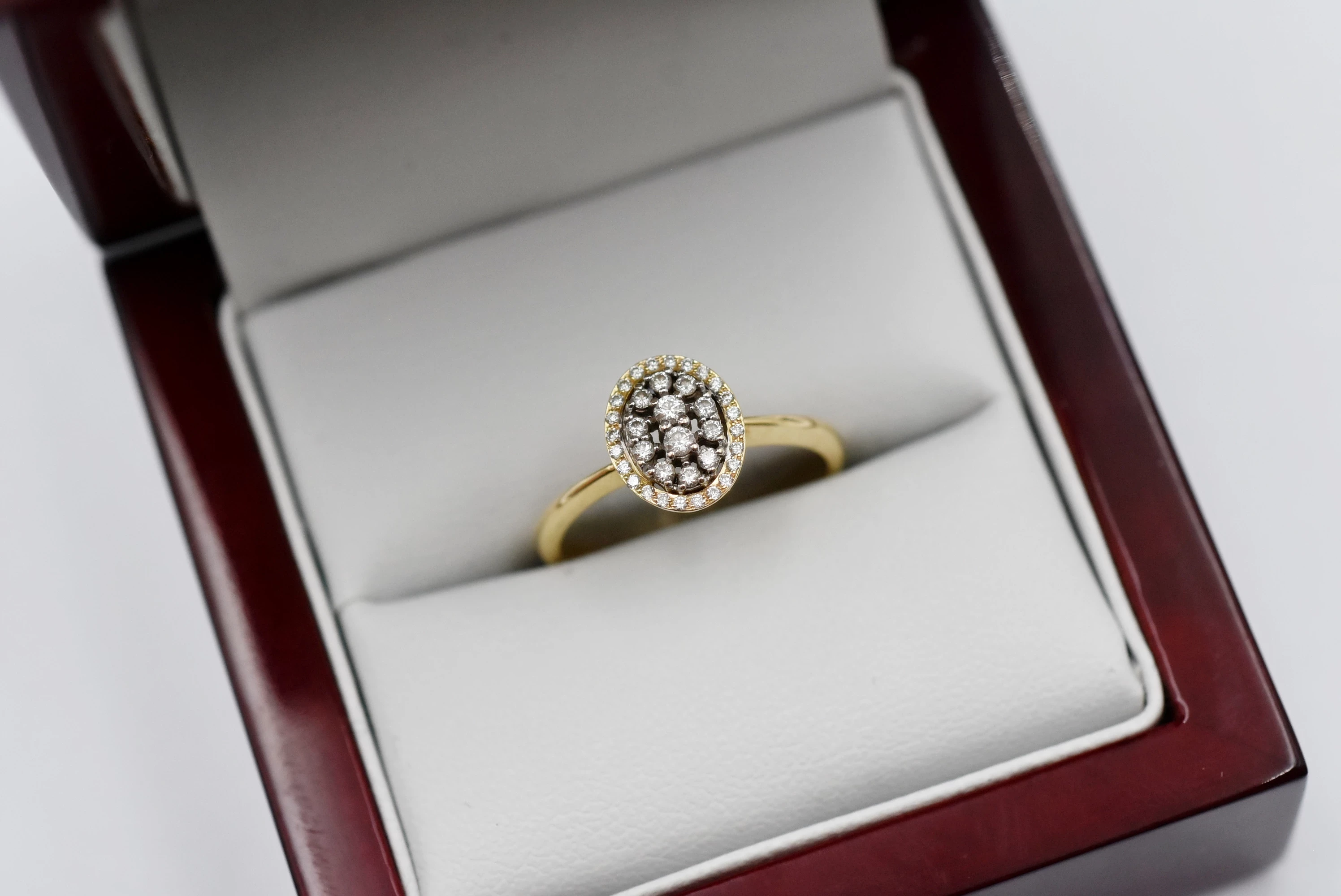 zloty-pierscionek-brylantami-585311gr15-osiedle-czecha-96-poznan