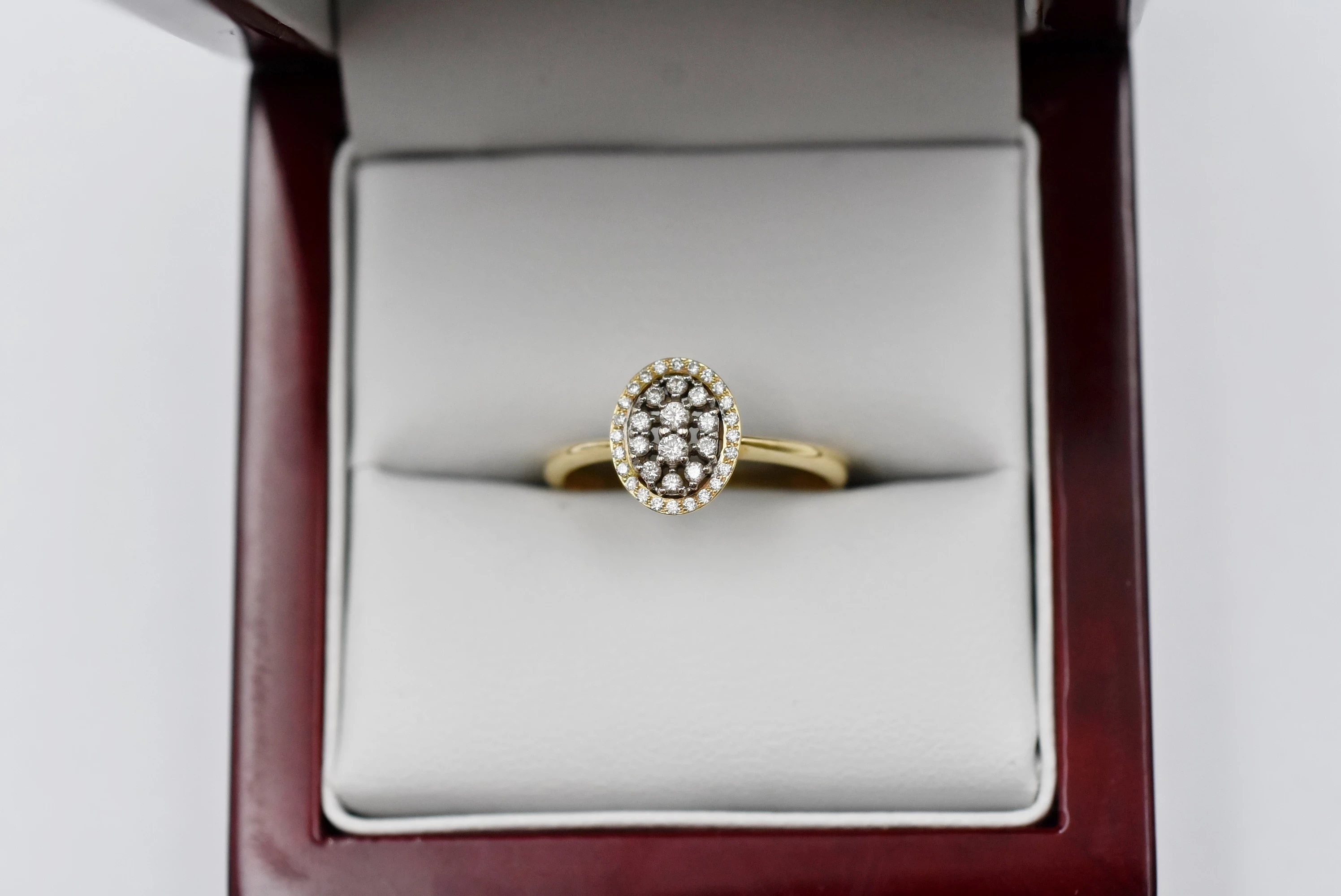 zloty-pierscionek-brylantami-585311gr15-ean-gtin-5900025319116