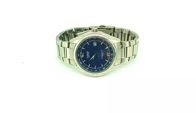 ZEGAREK CASIO EF-121