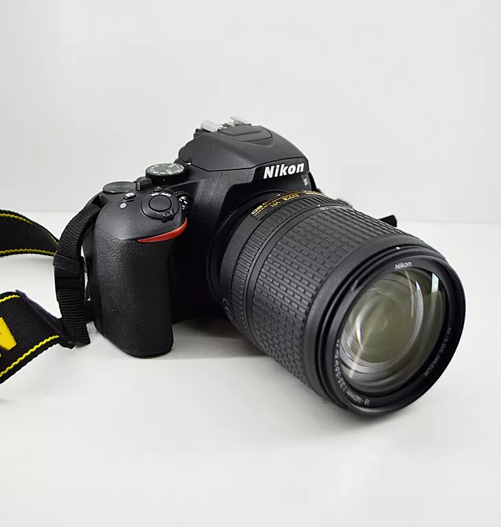 APARAT NIKON D3500 + OBIEKTYW NIKKOR 18-140MM F/3.5-5.6G ED