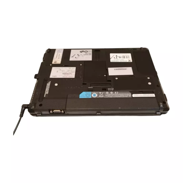 LAPTOP FUJITSU S761 I5-2520M 4GB RAM WIN 7 256 GB HD