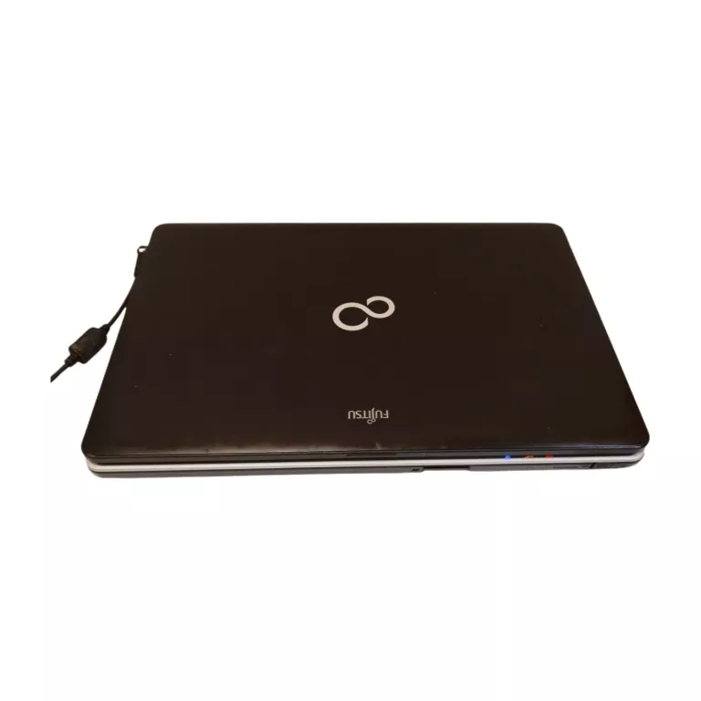 LAPTOP FUJITSU S761 I5-2520M 4GB RAM WIN 7 256 GB HD