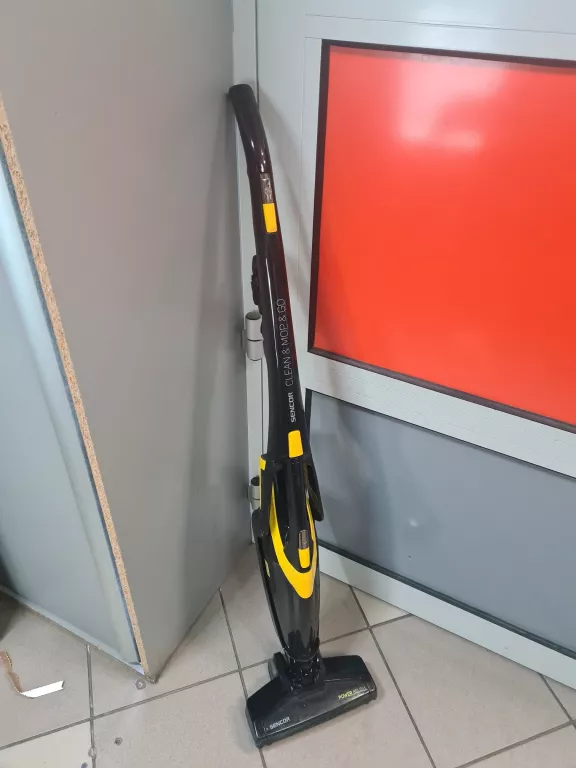ODKURZACZ PIONOWY SENCOR SVC0740BL