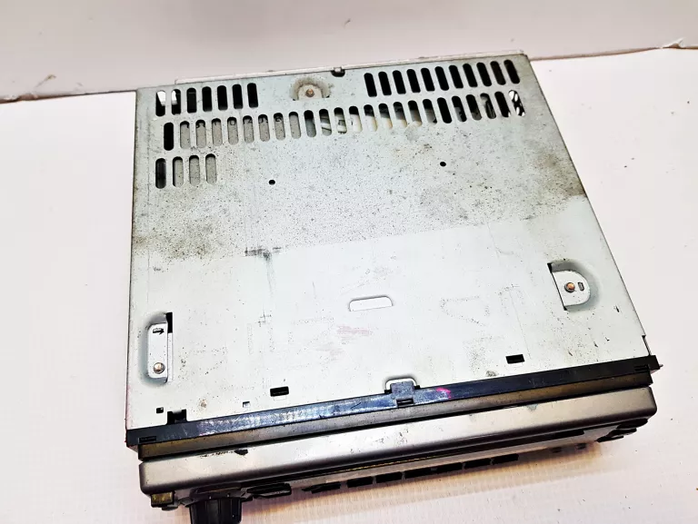 RADIO SAMOCHODOWE 1DIN CLARION CD1500RG