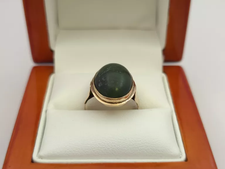ZŁOTY PIERŚCIONEK JADEIT - 585 14K R.13 3,99G