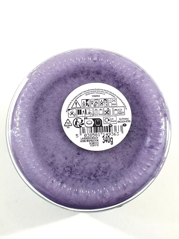 ŚWIECZKA YANKEE CANDLE FIOLETOWA