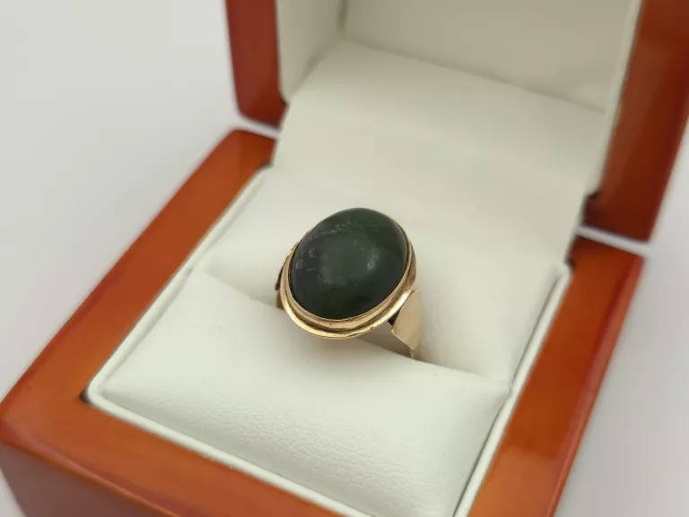 ZŁOTY PIERŚCIONEK JADEIT - 585 14K R.13 3,99G