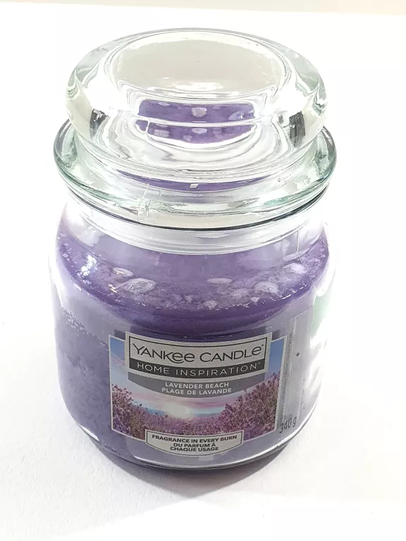 ŚWIECZKA YANKEE CANDLE FIOLETOWA