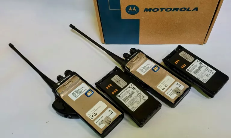 ZESTAW 2X RADIOTELEFON MOTOROLA GP360 ŁADOWARKA